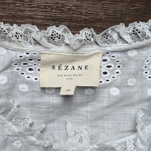 Elegant White Lace Blouse US 6 FR 38 - Picture 3 of 7